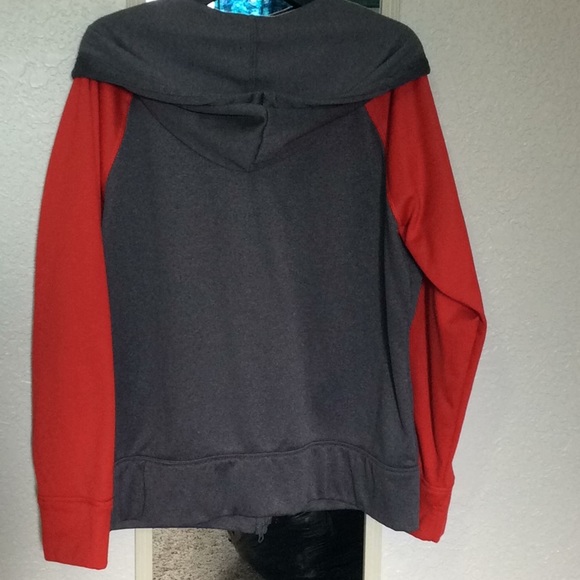 Work out-Running jacket - Picture 3 of 3